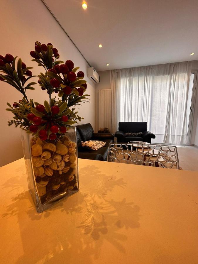 App Avec Jardin Dans Un Hotel Камарт Екстер'єр фото